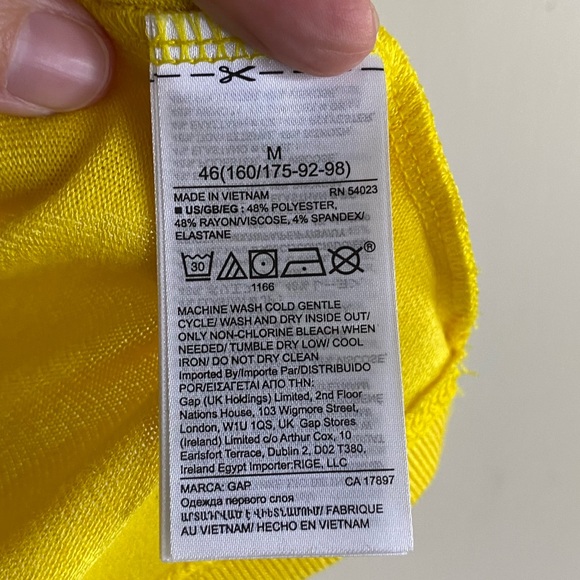 Women’s Summer Weight Short Sleeve Sweater - Picture 6 of 8